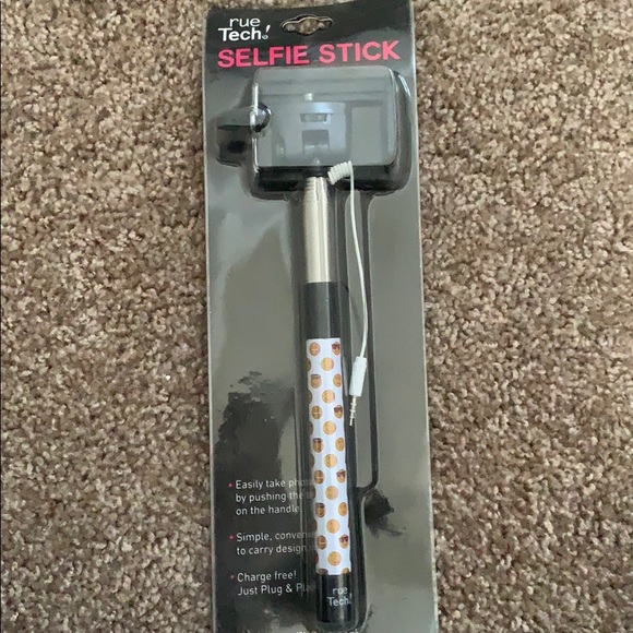 Rue21 Accessories - Rue Tech Selfie Stick “Emoji”